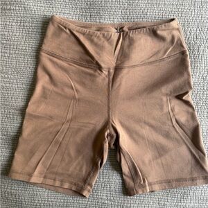 Mate the label bike short